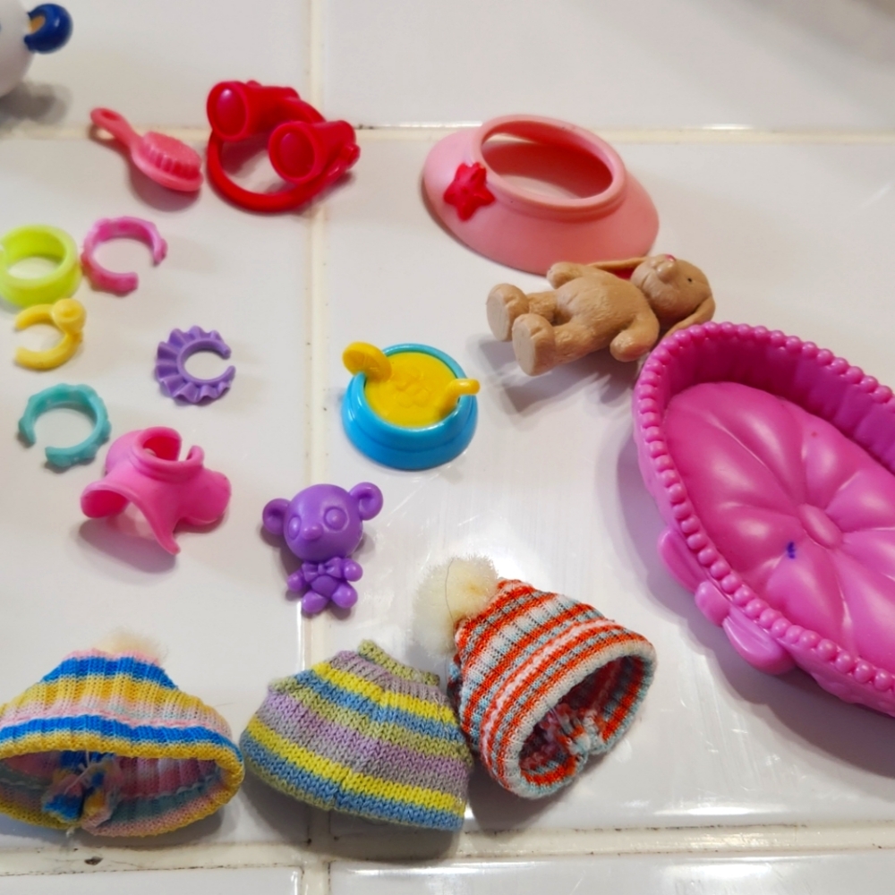 Littlest pet shop accessories lot